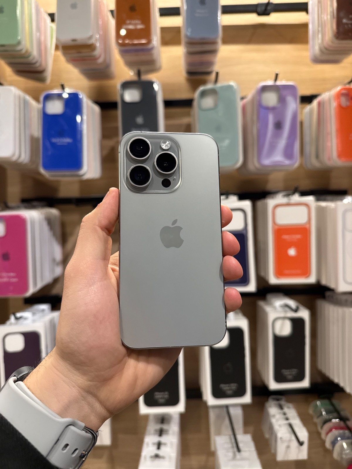 IPHONE 15 PRO 256gb