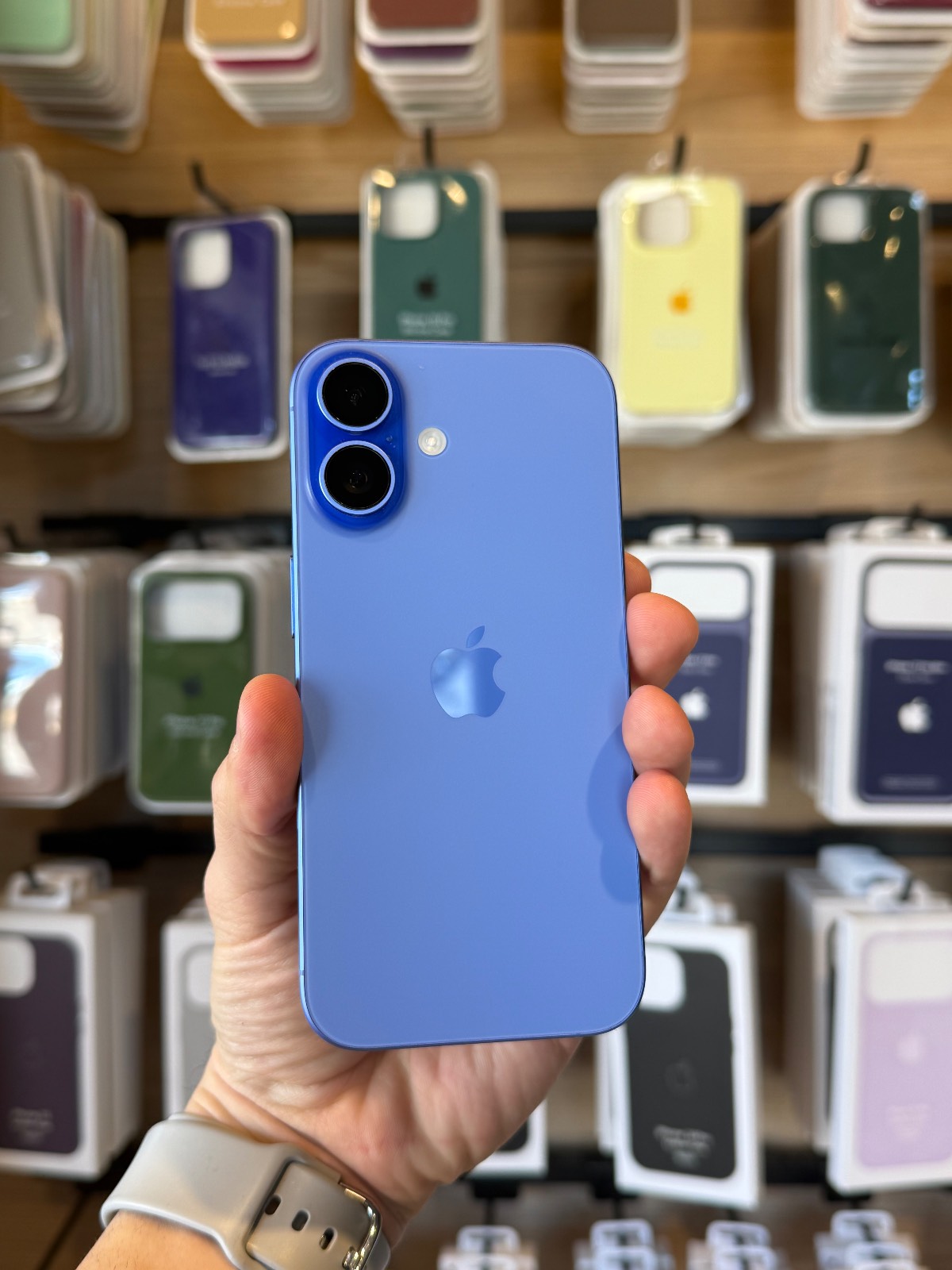 APPLE IPHONE 16 128