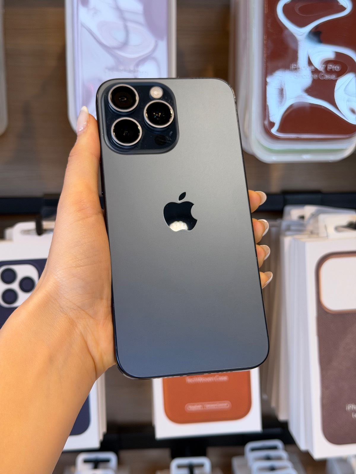 IPHONE 15 PRO MAX 256GB